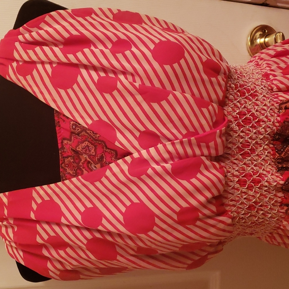 Beautiful  Design Dress Classy - Picture 2 of 6